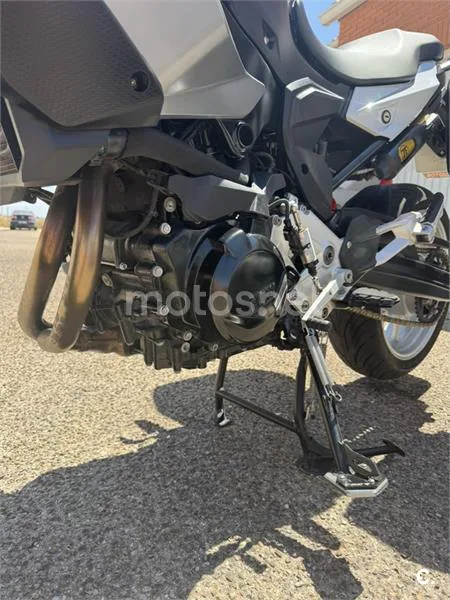 BMW F 900 XR - Vista 8