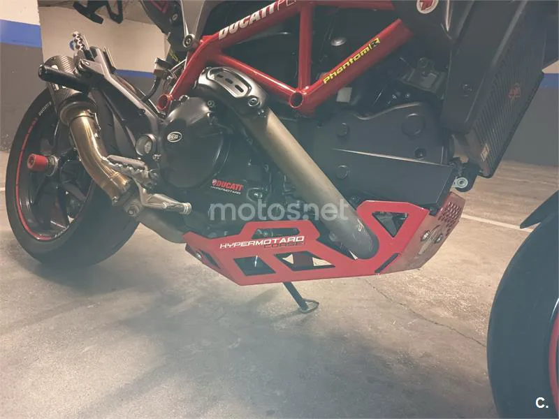 Ducati Hypermotard - Vista 14