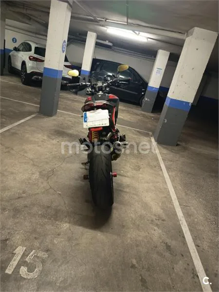 Ducati Hypermotard - Vista 19