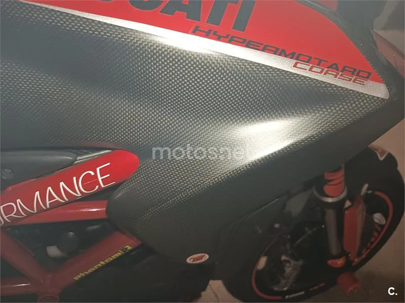 Ducati Hypermotard - Vista 3