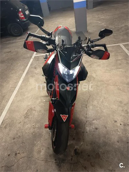 Ducati Hypermotard - Vista 7
