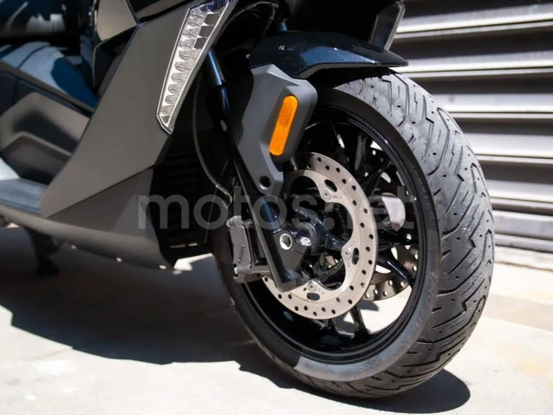 BMW C 400 GT - Vista 5