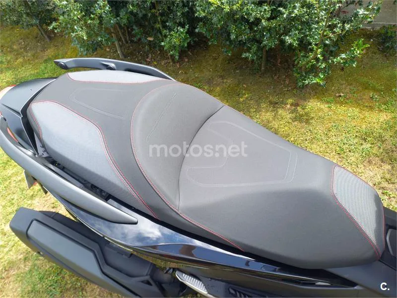 Honda Forza 350 - Vista 6