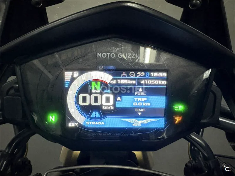 Moto Guzzi V85 TT 7600 € 2020 Madrid - 2