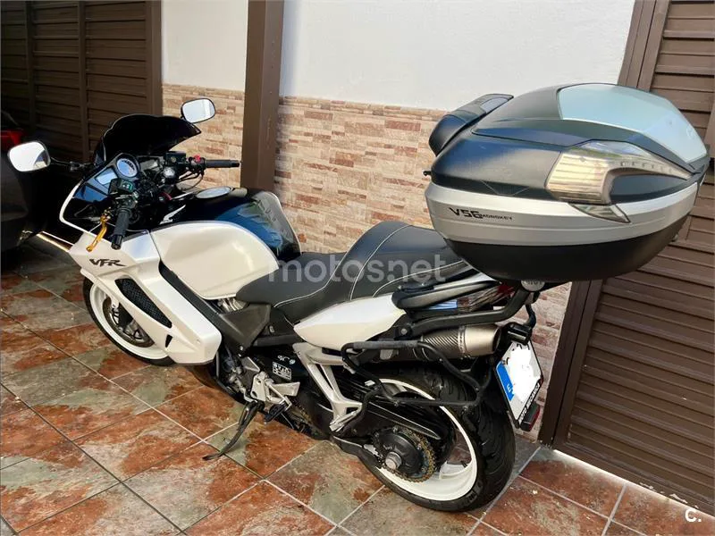 Honda VFR800F 5400 € 2012 Badajoz - 2