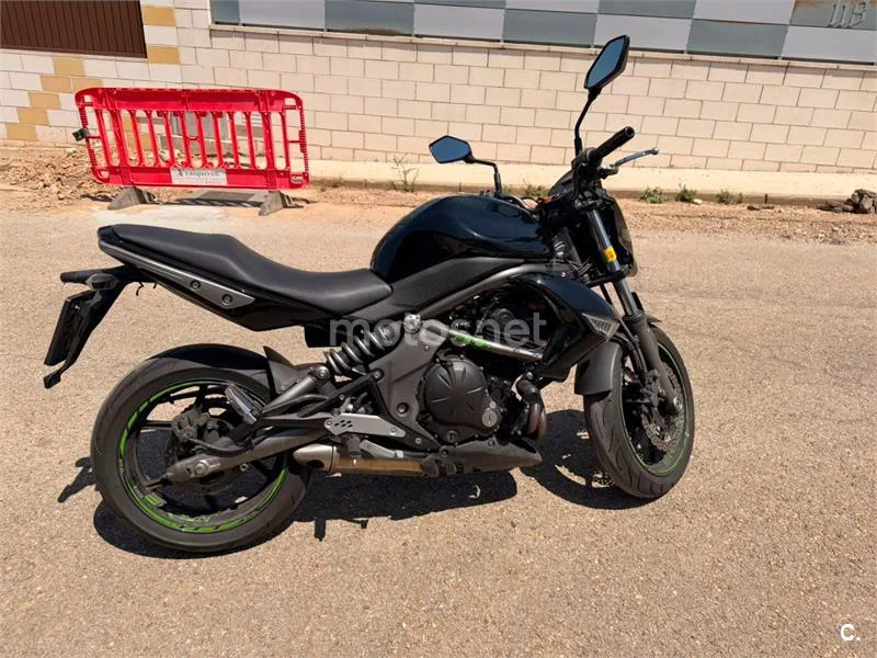 Kawasaki ER-6n - Vista 4
