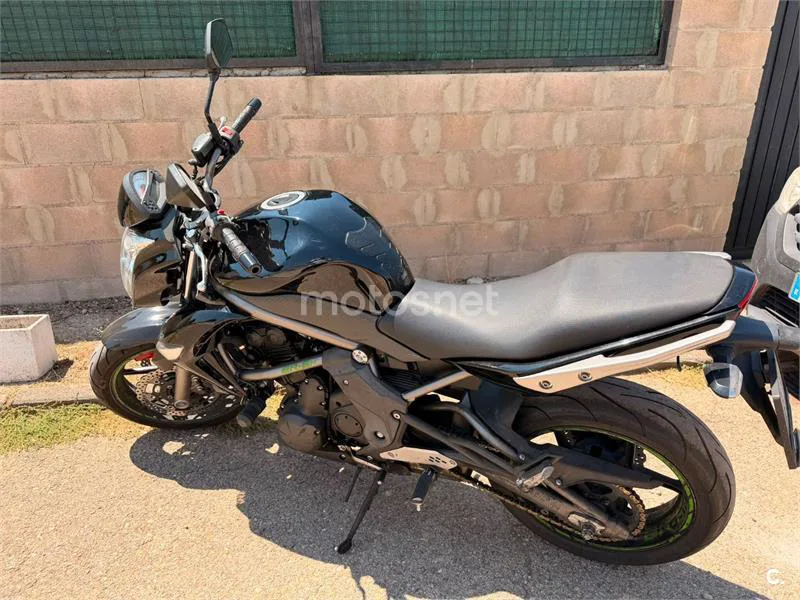 Kawasaki ER-6n - Vista 8