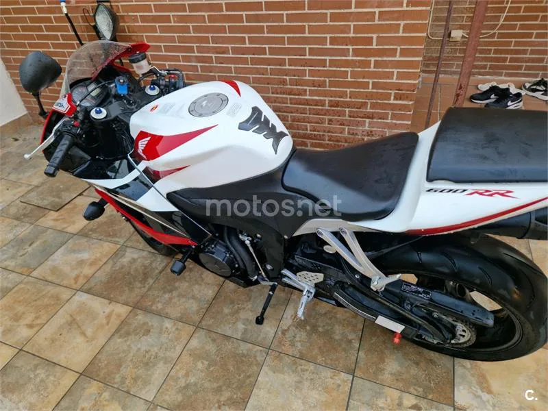 Honda CBR600RR - Vista 3