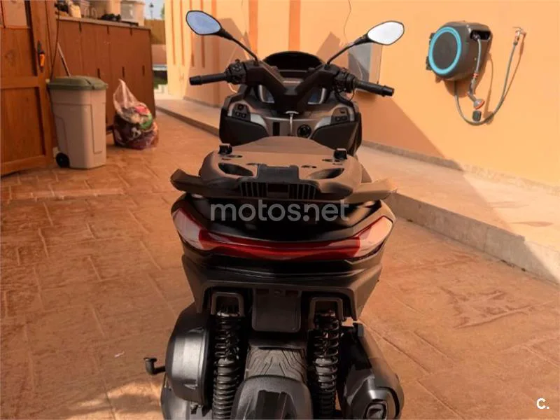 Piaggio MP3 530 Exclusive - Vista 5