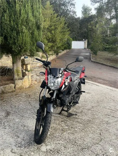 Yamaha YS125 - Vista 3