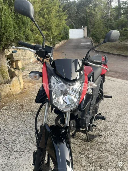 Yamaha YS125 - Vista 4