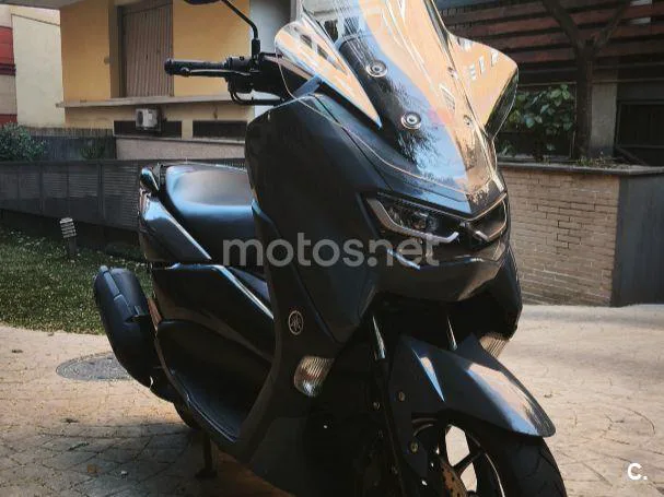 Yamaha NMAX - Vista 3