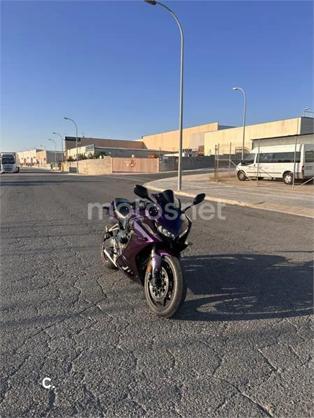Honda CBR650R - Vista 5