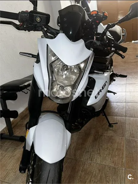 Kawasaki ER-6n - Vista 5