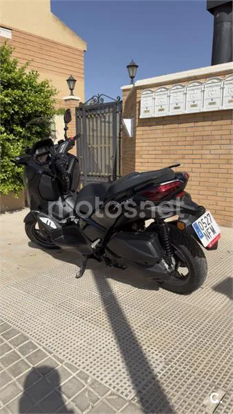 Yamaha XMAX 300 5950 € 2025 Alicante - 2
