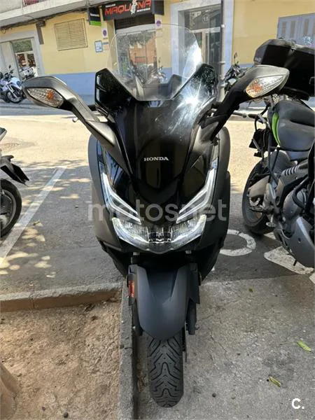 Honda Forza 125 3300 € 2018 Valencia - 1