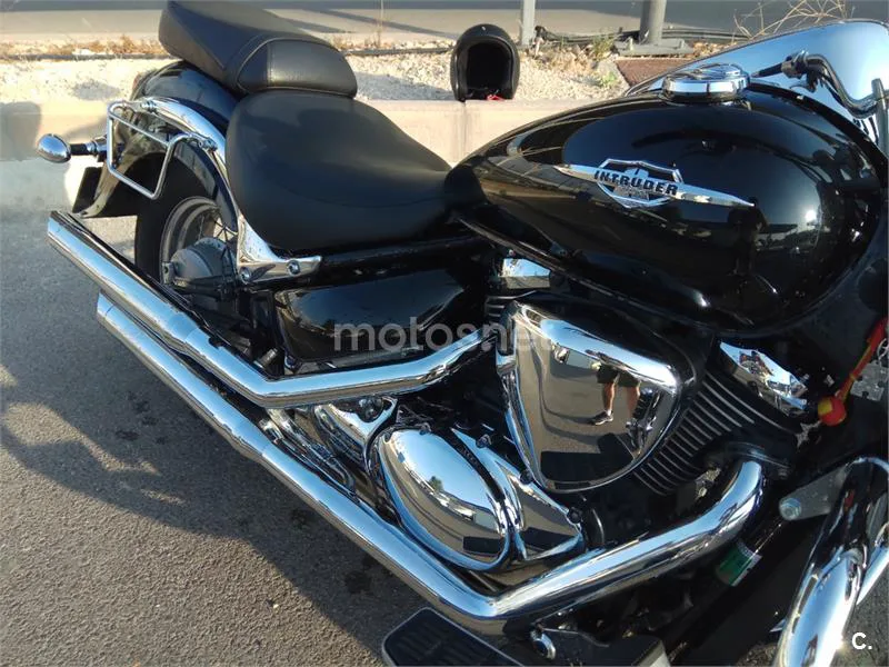 Suzuki Intruder C800 - Vista 4