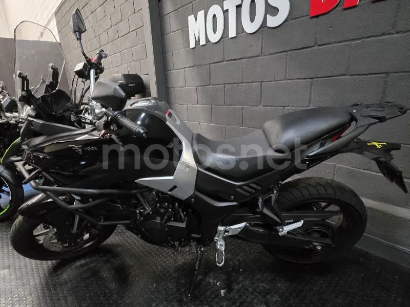 Voge 500DS - Vista 4