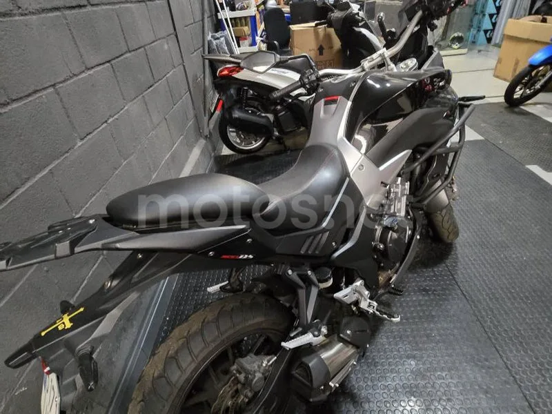 Voge 500DS - Vista 8