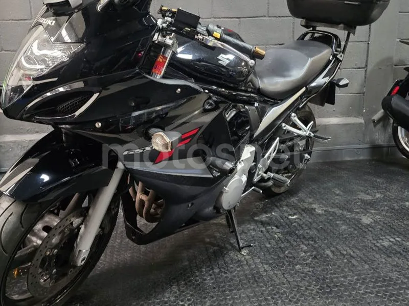 Suzuki GSX650F - Vista 6
