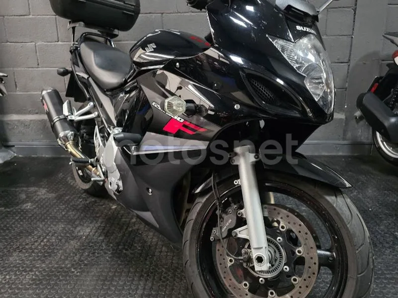 Suzuki GSX650F - Vista 7