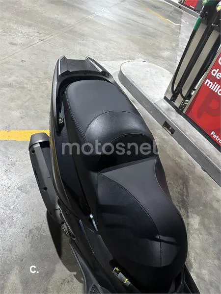 Kymco Grand Dink 125 - Vista 6