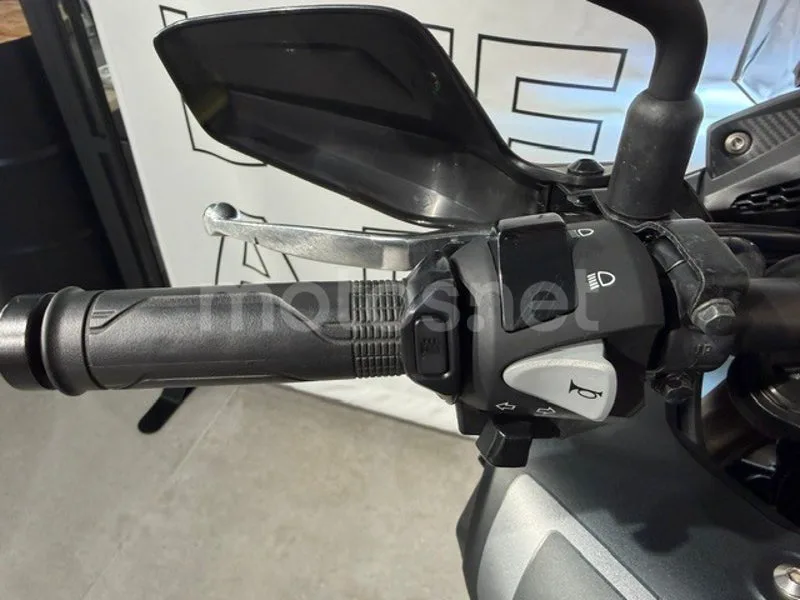 Honda CB500X - Vista 8