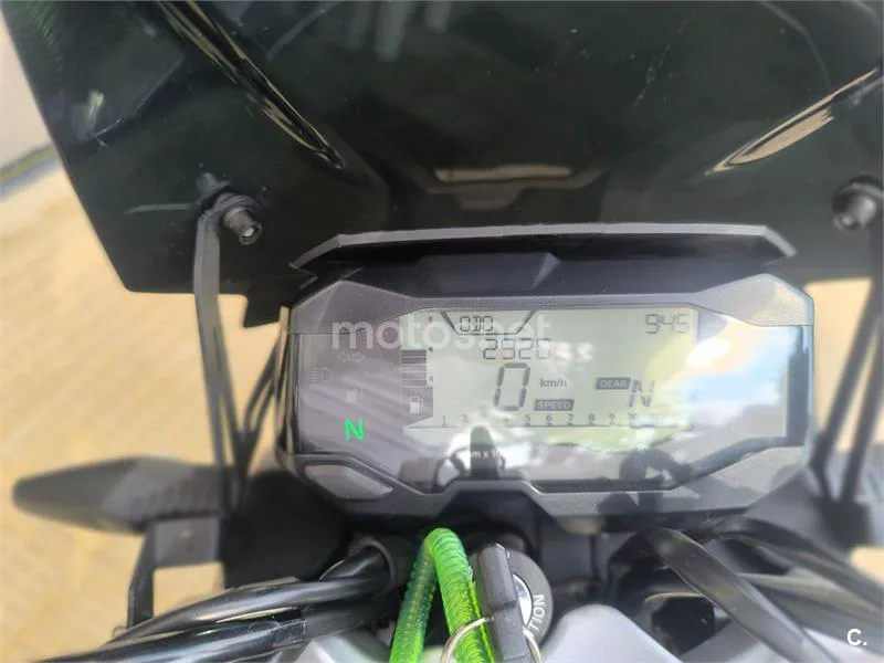 BMW G 310 R - Vista 3