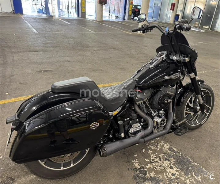 Harley-Davidson Sport Glide - Vista 4