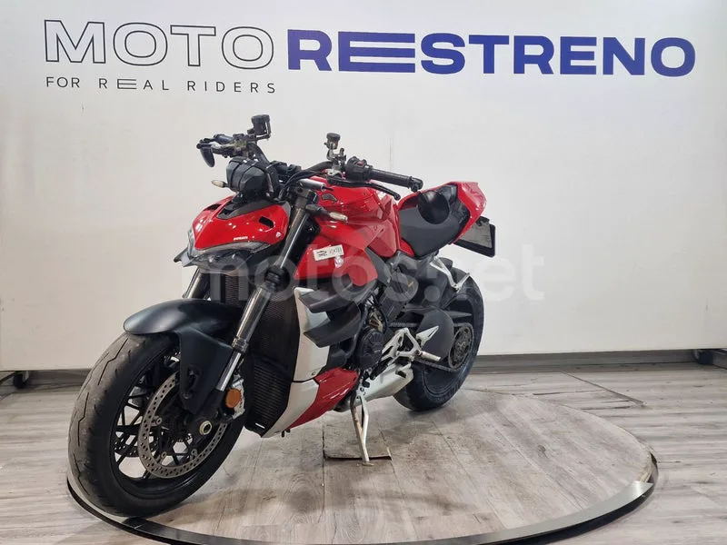 Ducati Streetfighter V4 15.495 € 2021 Alicante - 1