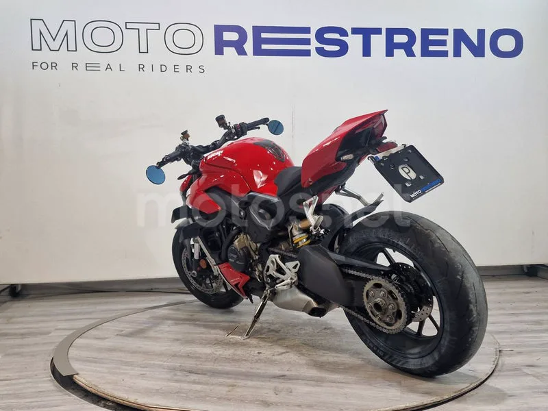 Ducati Streetfighter V4 - Vista 3