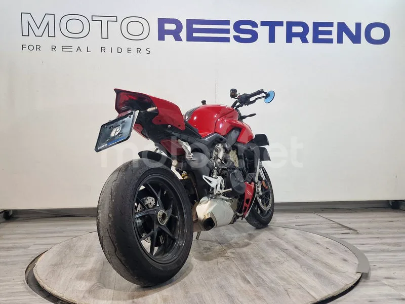 Ducati Streetfighter V4 - Vista 7