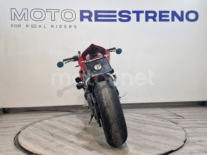 Ducati Streetfighter V4 - Vista 8