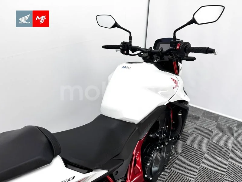 Honda CB750 Hornet - Vista 8