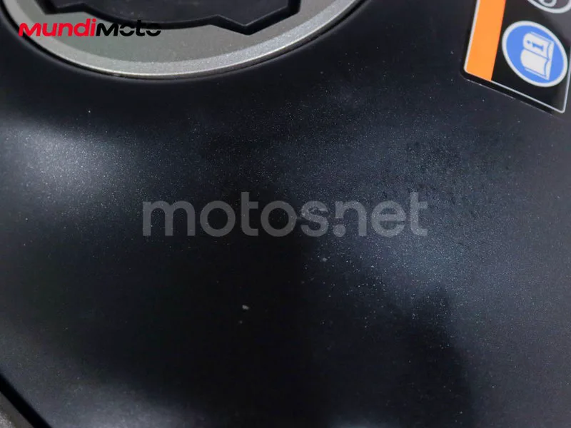Kawasaki Z900 - Vista 16