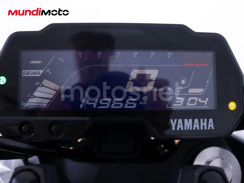 Yamaha MT-125 - Vista 12