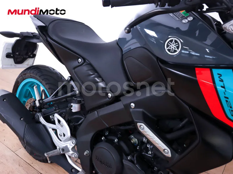 Yamaha MT-125 - Vista 31