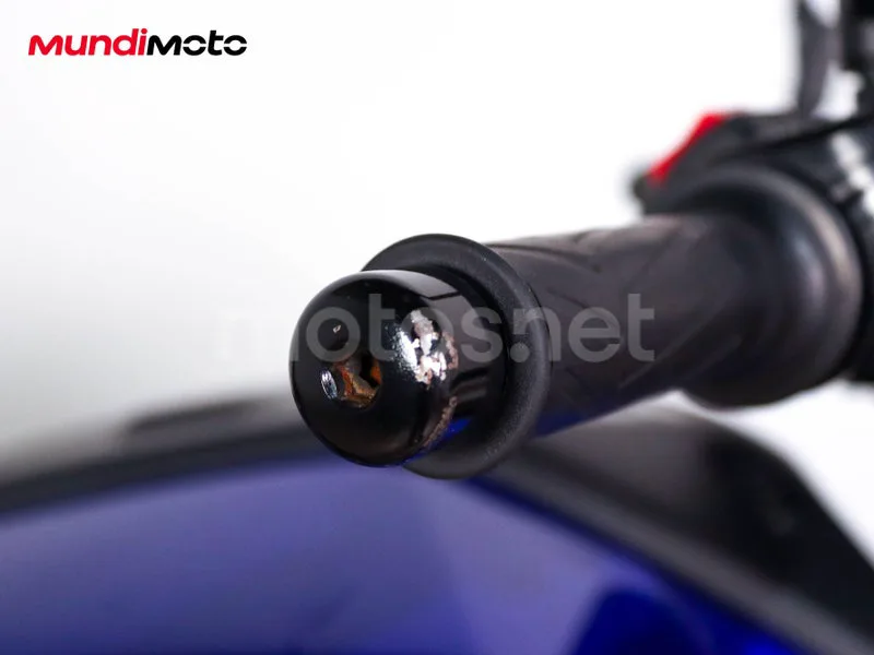 Yamaha MT-07 - Vista 14