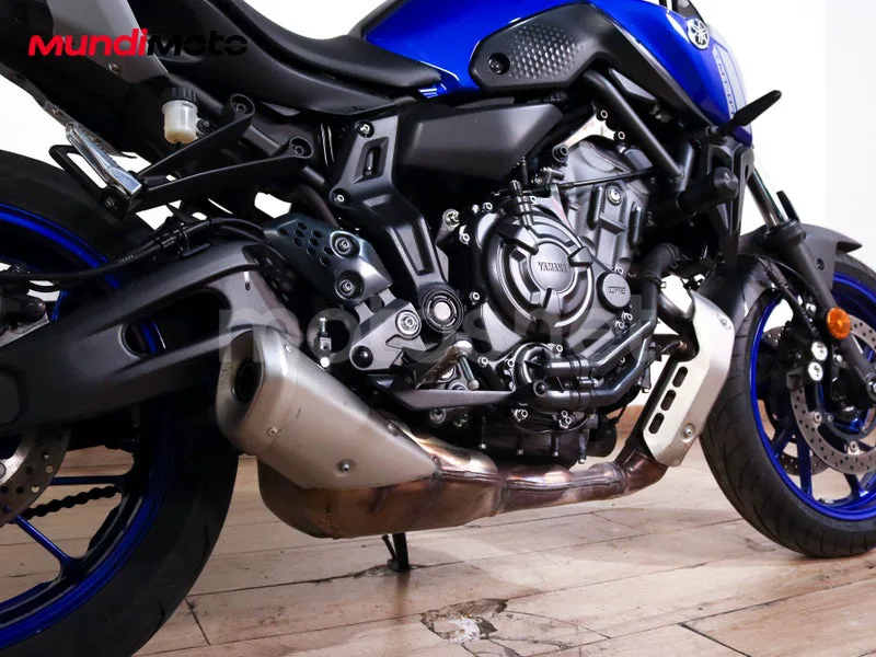 Yamaha MT-07 - Vista 4