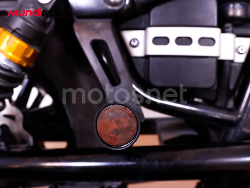 Yamaha XV950 - Vista 64
