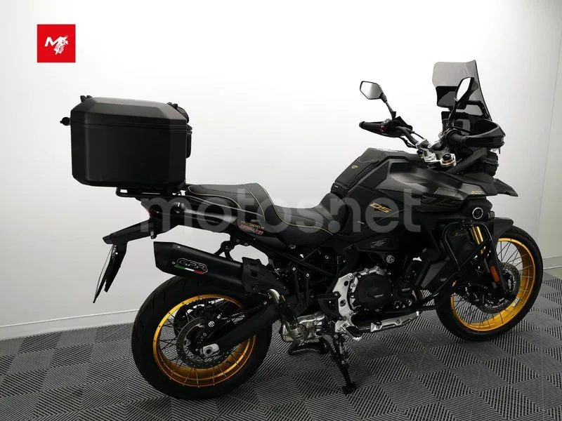 Voge 900DSX - Vista 4