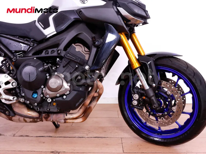 Yamaha MT-09 - Vista 27