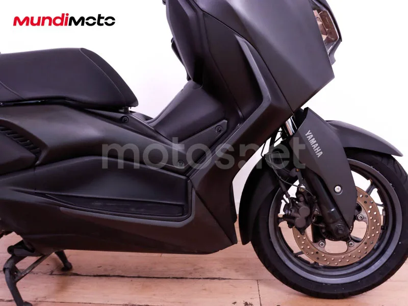 Yamaha XMAX 300 - Vista 31