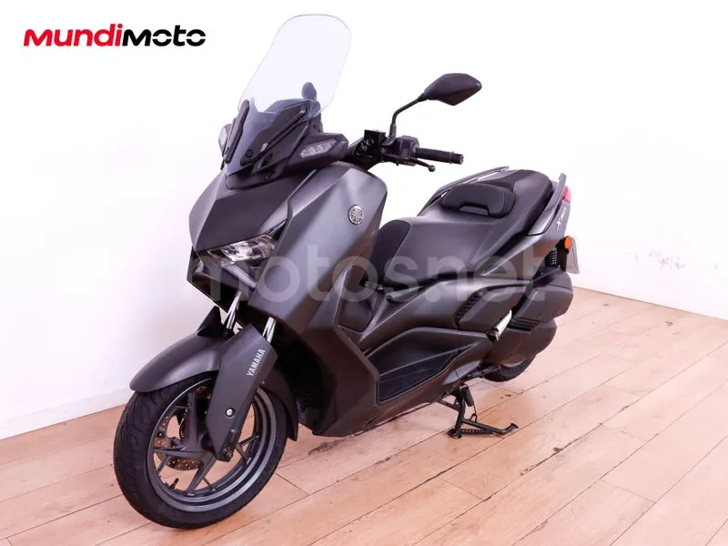 Yamaha XMAX 300 - Vista 7