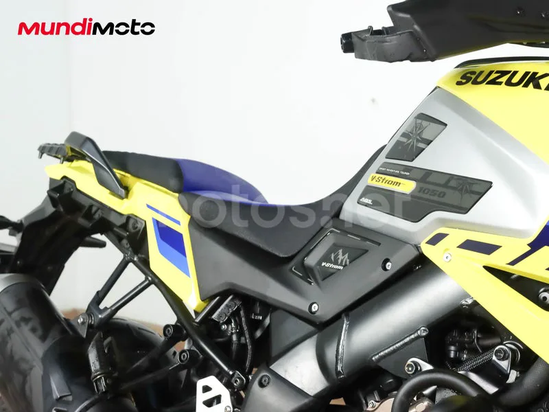 Suzuki V-Strom 1050 - Vista 16