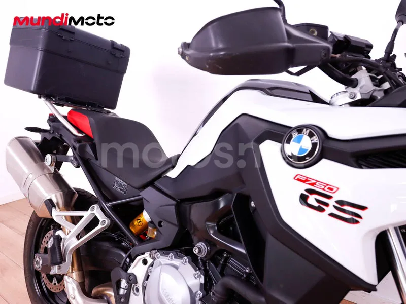 BMW F 750 GS - Vista 32