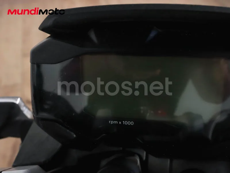 BMW G 310 R - Vista 21