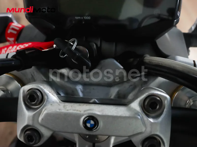 BMW G 310 R - Vista 22
