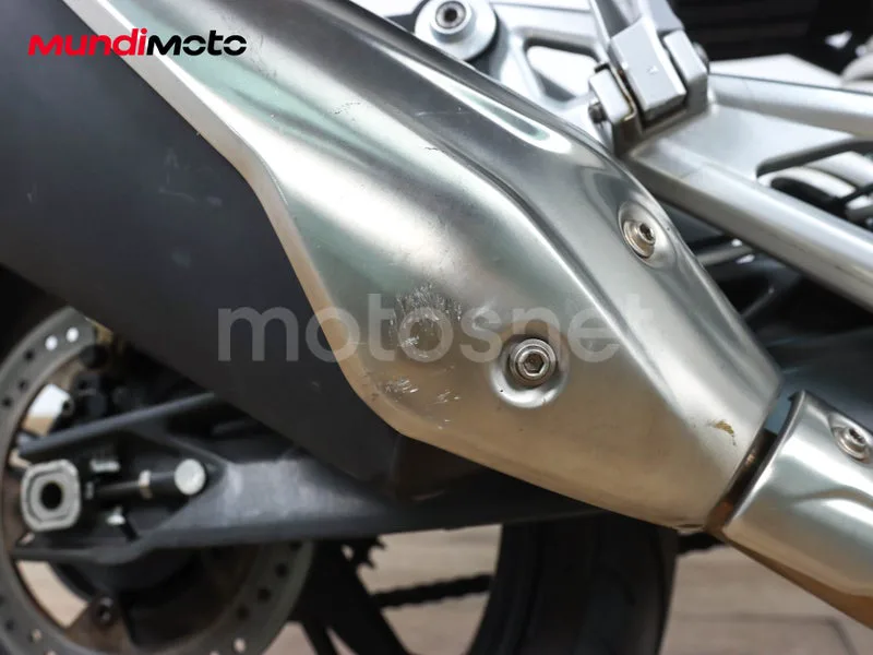 BMW G 310 R - Vista 25