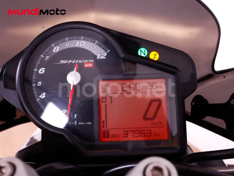 Aprilia Shiver 750 GT - Vista 12